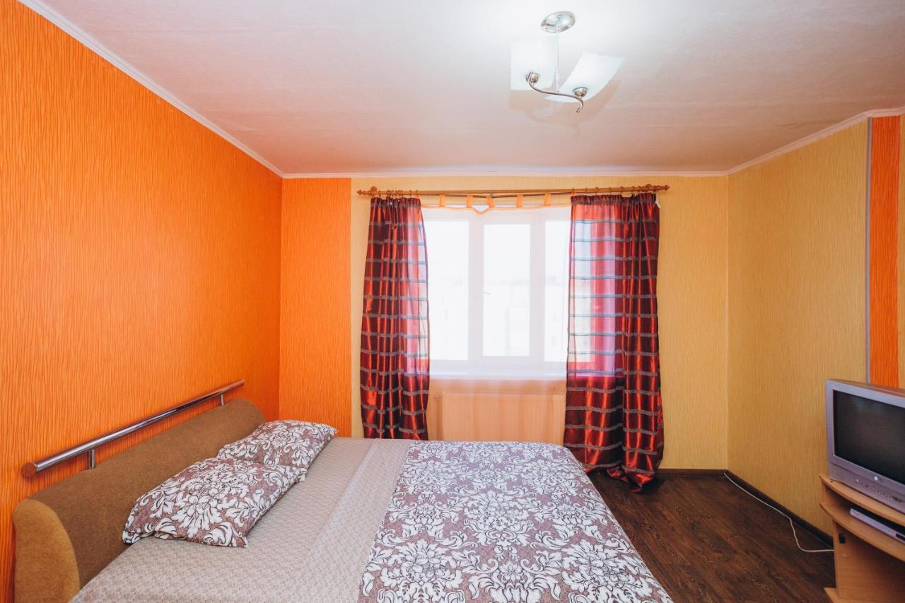 Apartmens Faraon On Illinskaya New Building 6 Floor Sumy Esterno foto